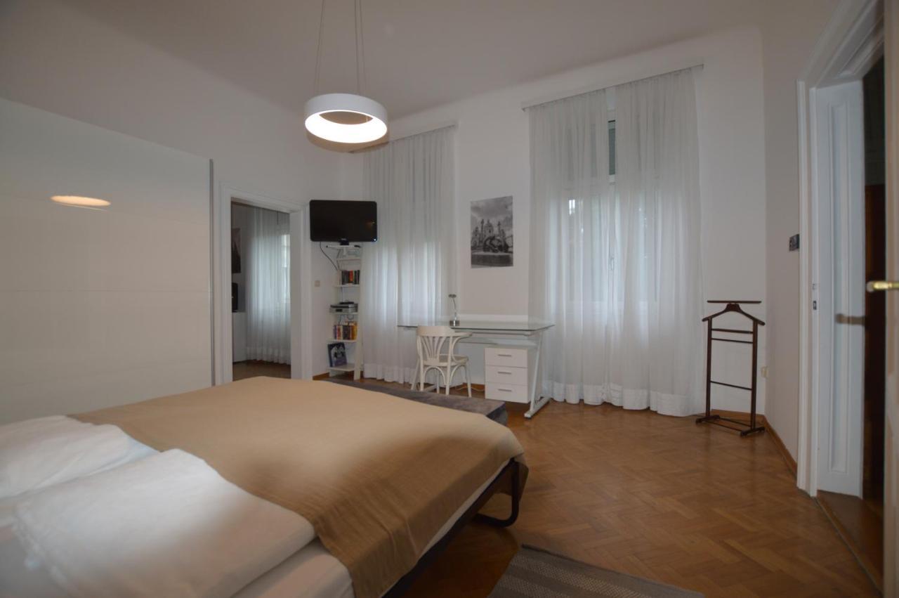Penzing Apartment *