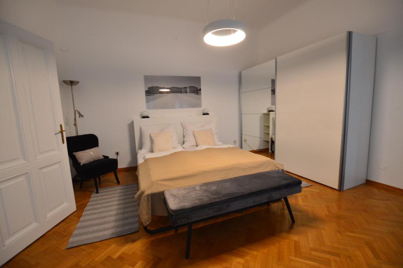 Apartment Penzing Vienna
